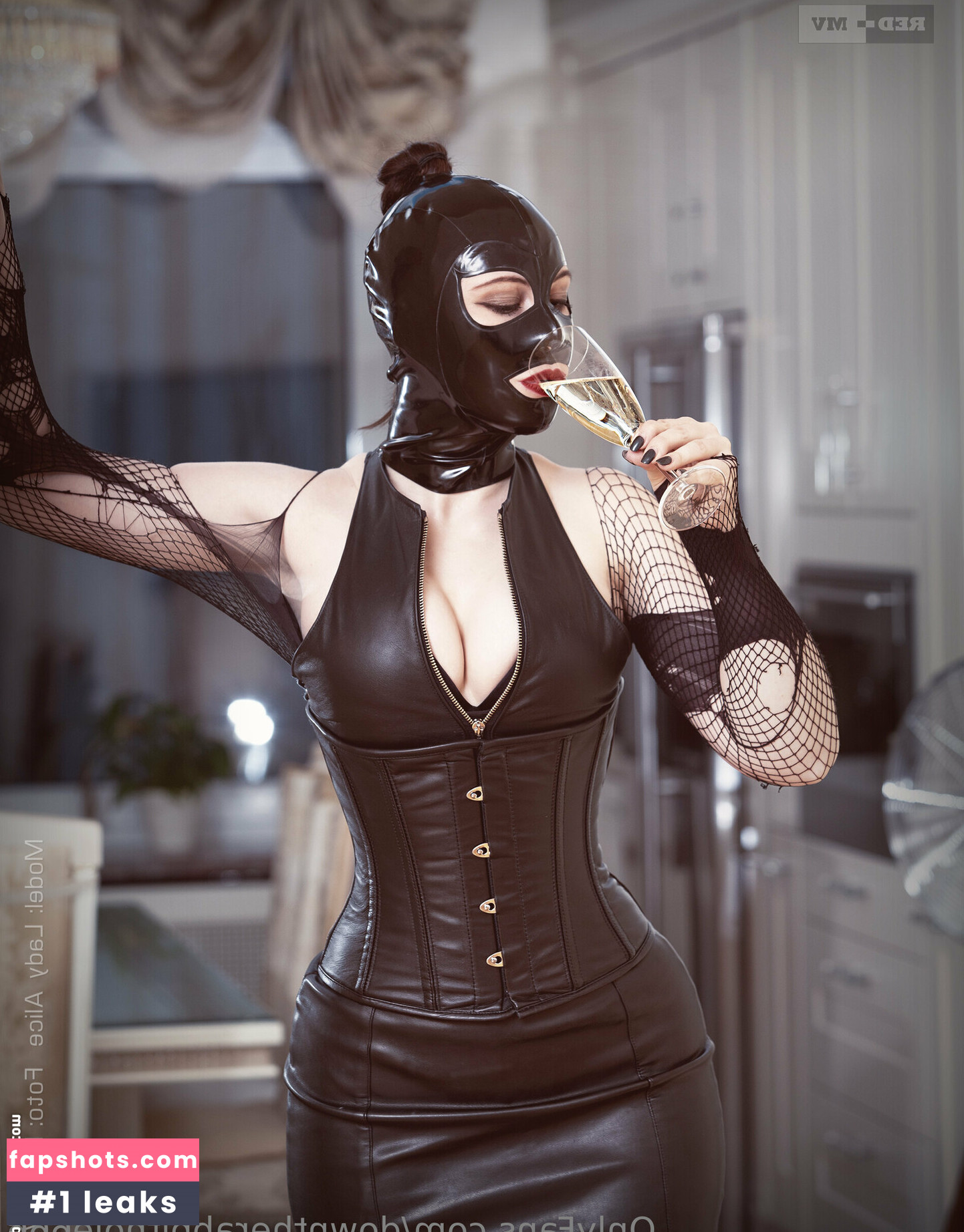 downtherabbithole666 gallery photo #2