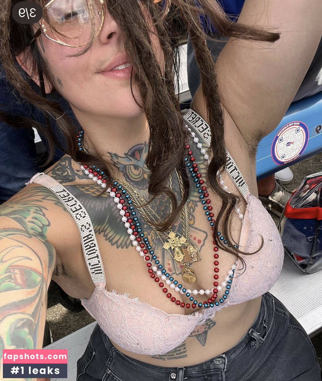 Dreadlust nude babe gallery