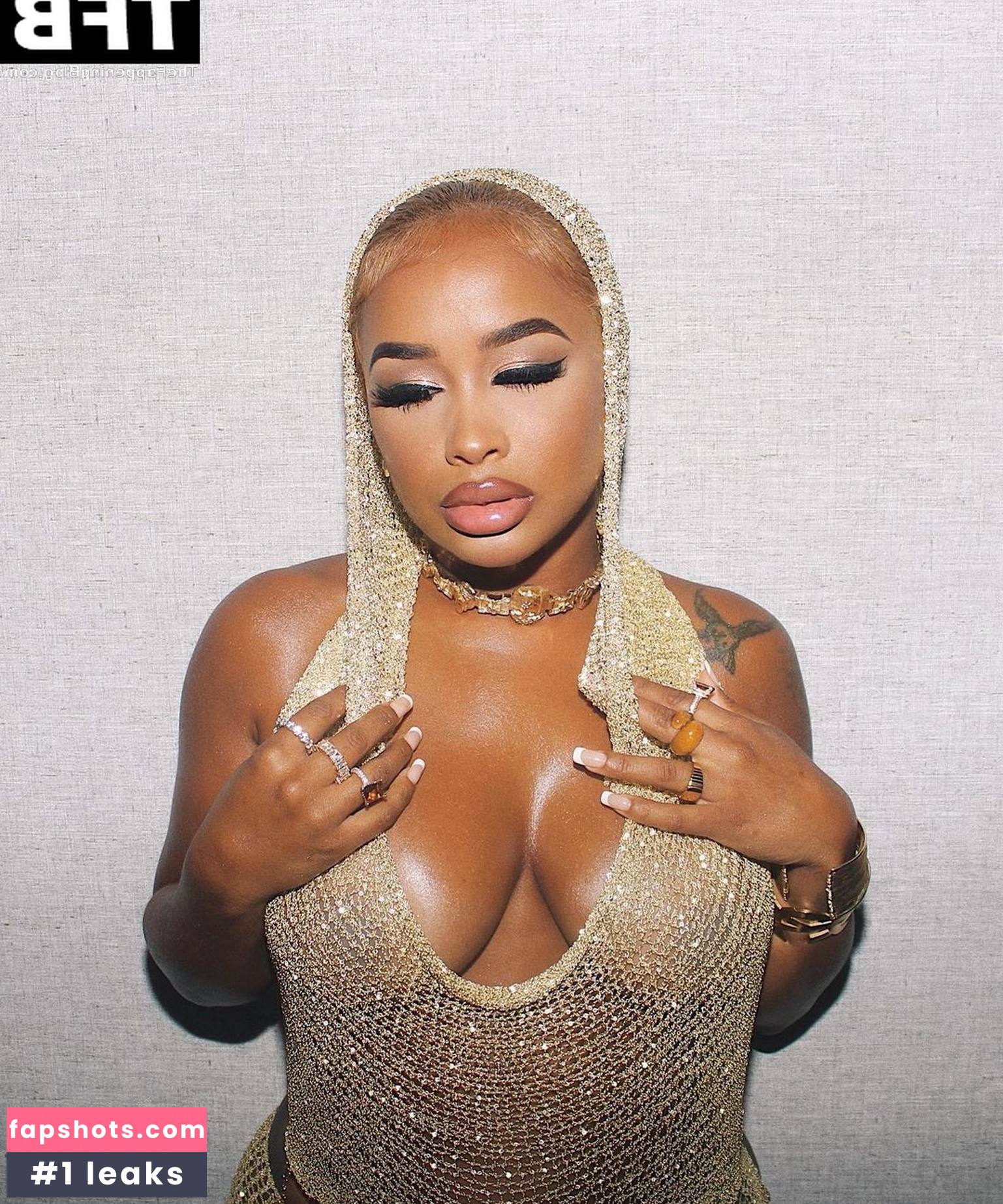 DreamDoll gallery photo #5