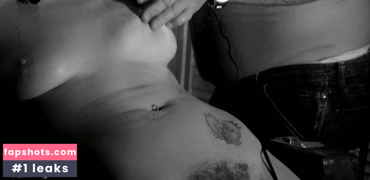 Drettie Page gallery photo #7