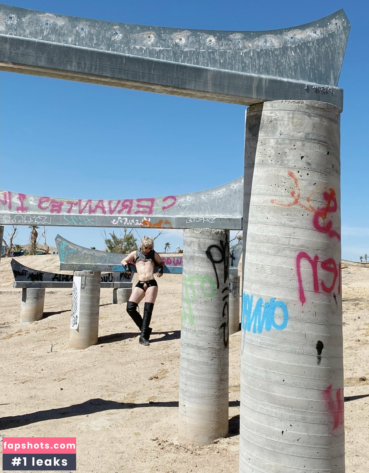 drippingsaint nude babe gallery