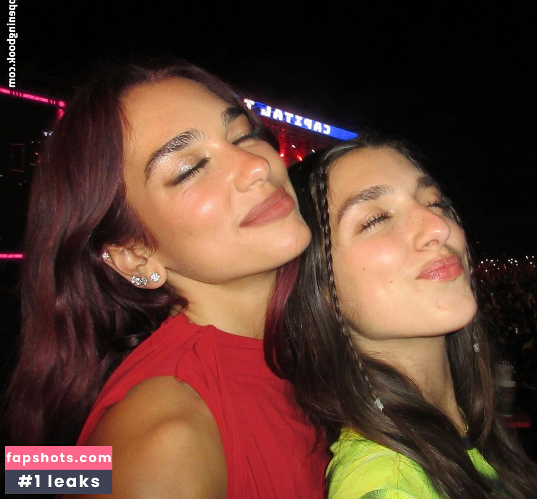 Dua Lipa gallery photo #1075