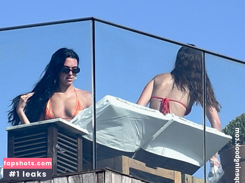 Dua Lipa gallery photo #110