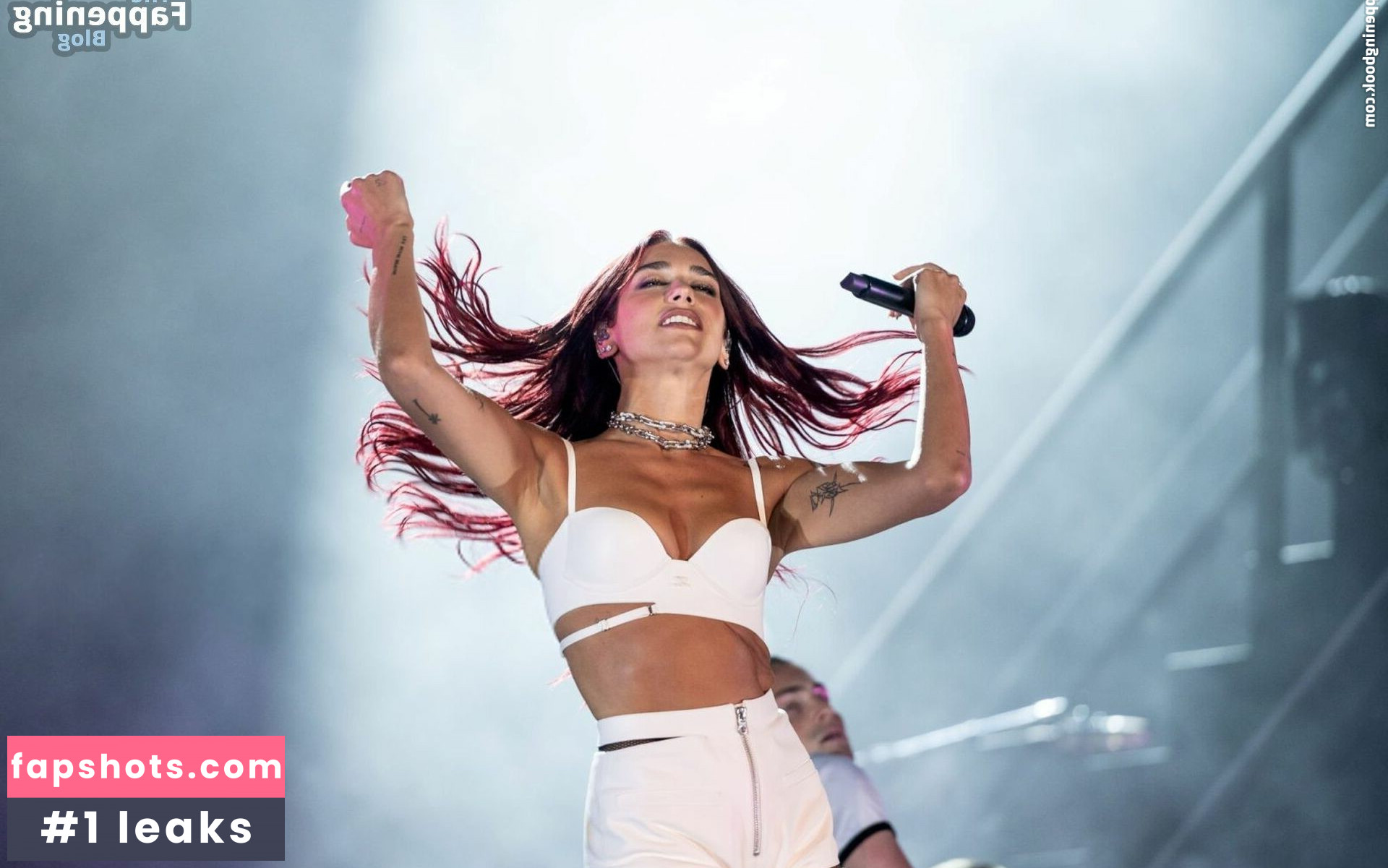 Dua Lipa gallery photo #1133