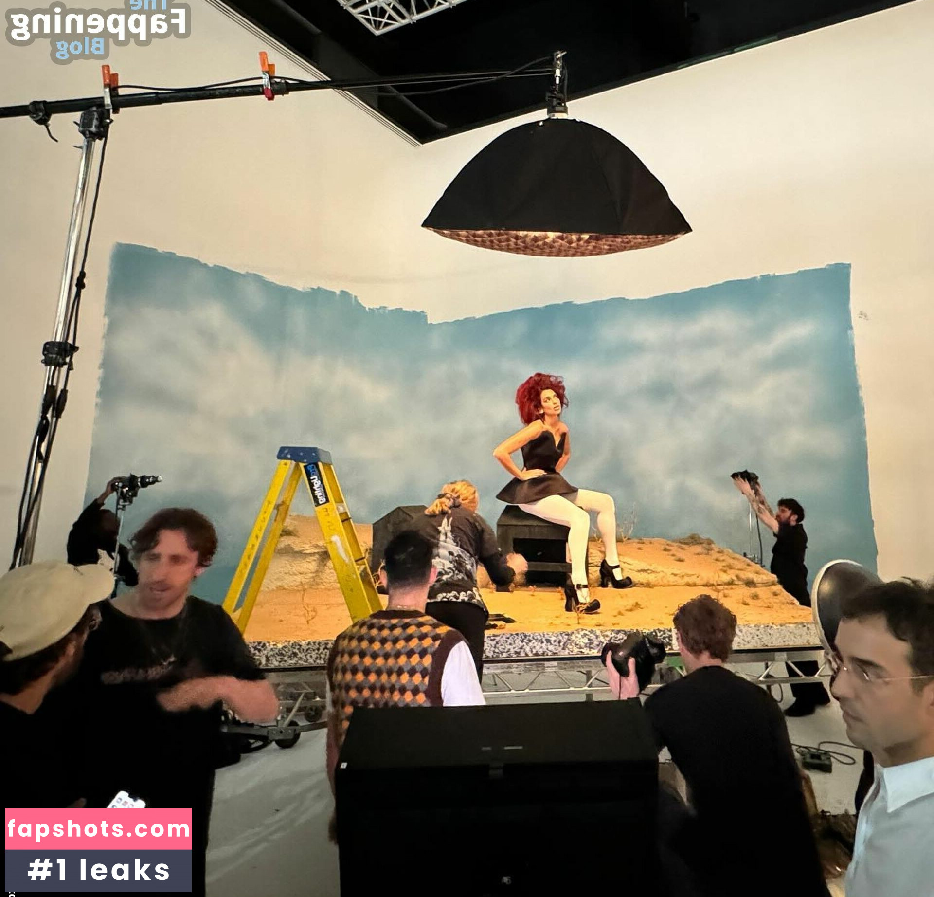 Dua Lipa gallery photo #1221