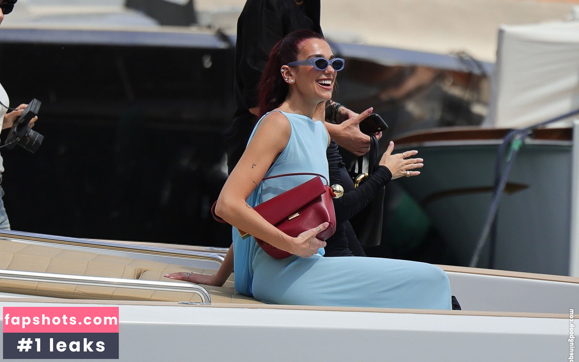 Dua Lipa gallery photo #1370