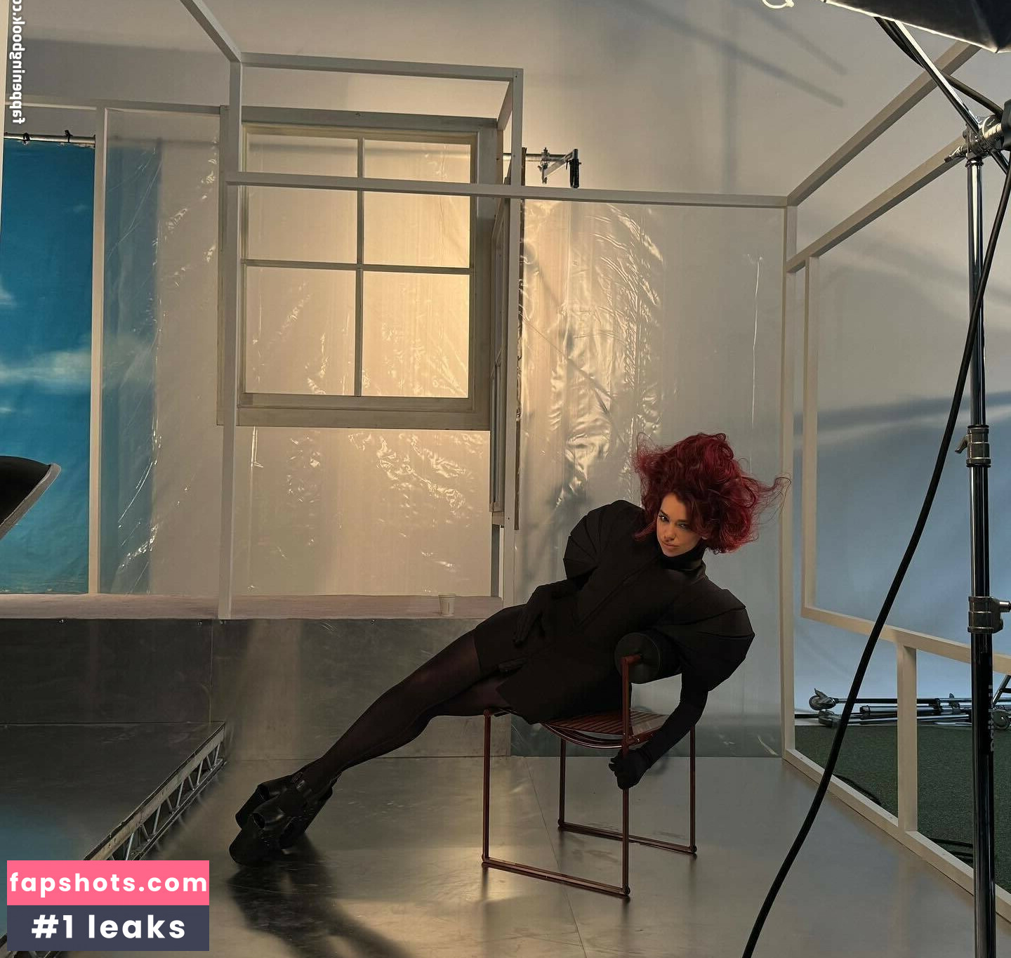 Dua Lipa gallery photo #1416