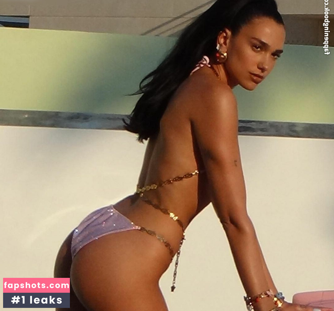 Dua Lipa gallery photo #1435