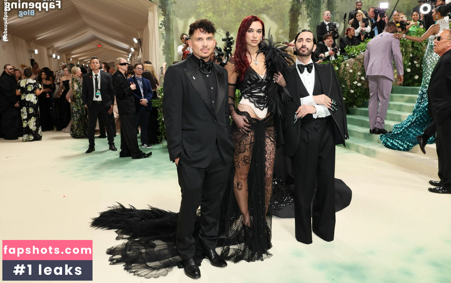 Dua Lipa gallery photo #1491