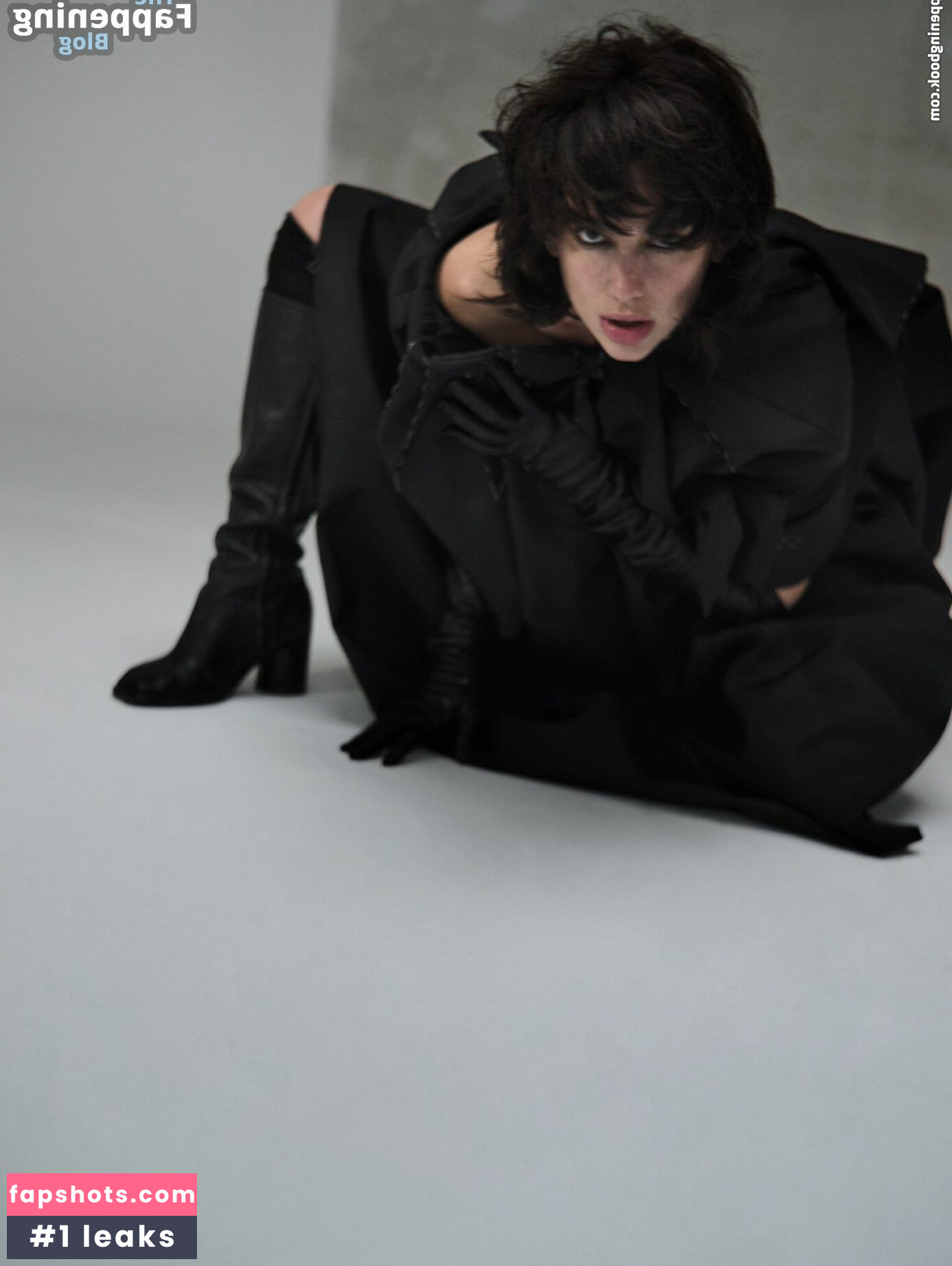 Dua Lipa gallery photo #1570