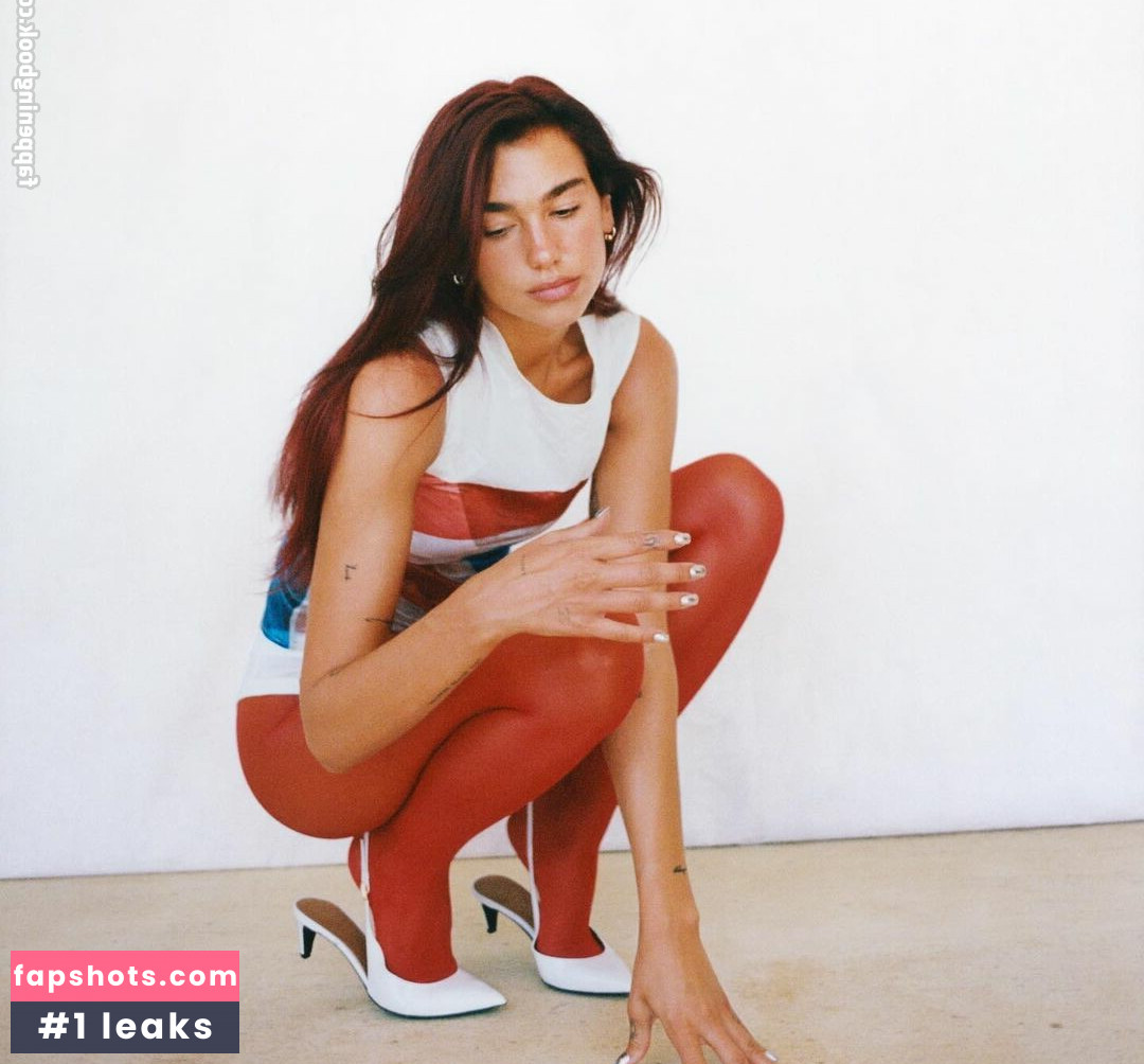 Dua Lipa gallery photo #1724