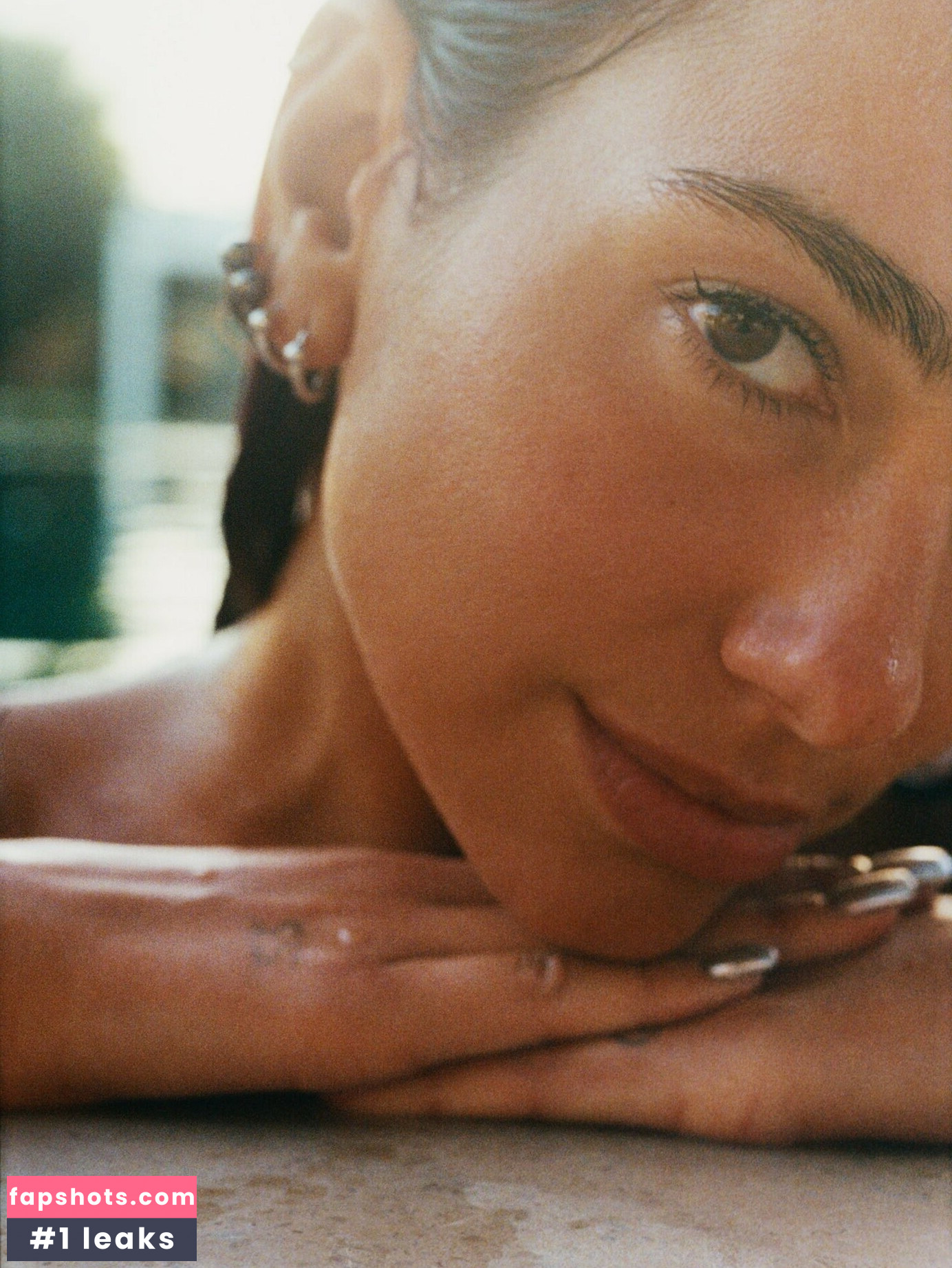 Dua Lipa gallery photo #1745