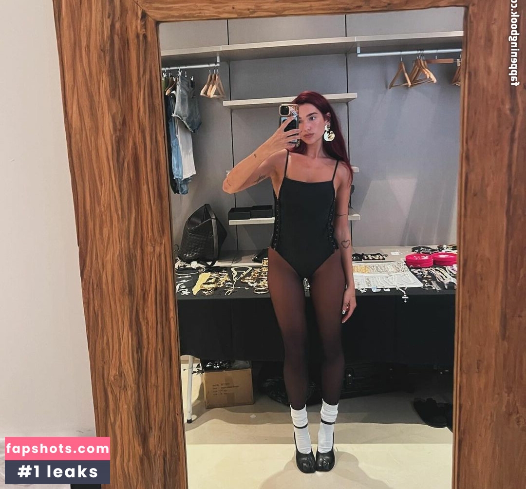 Dua Lipa gallery photo #1750