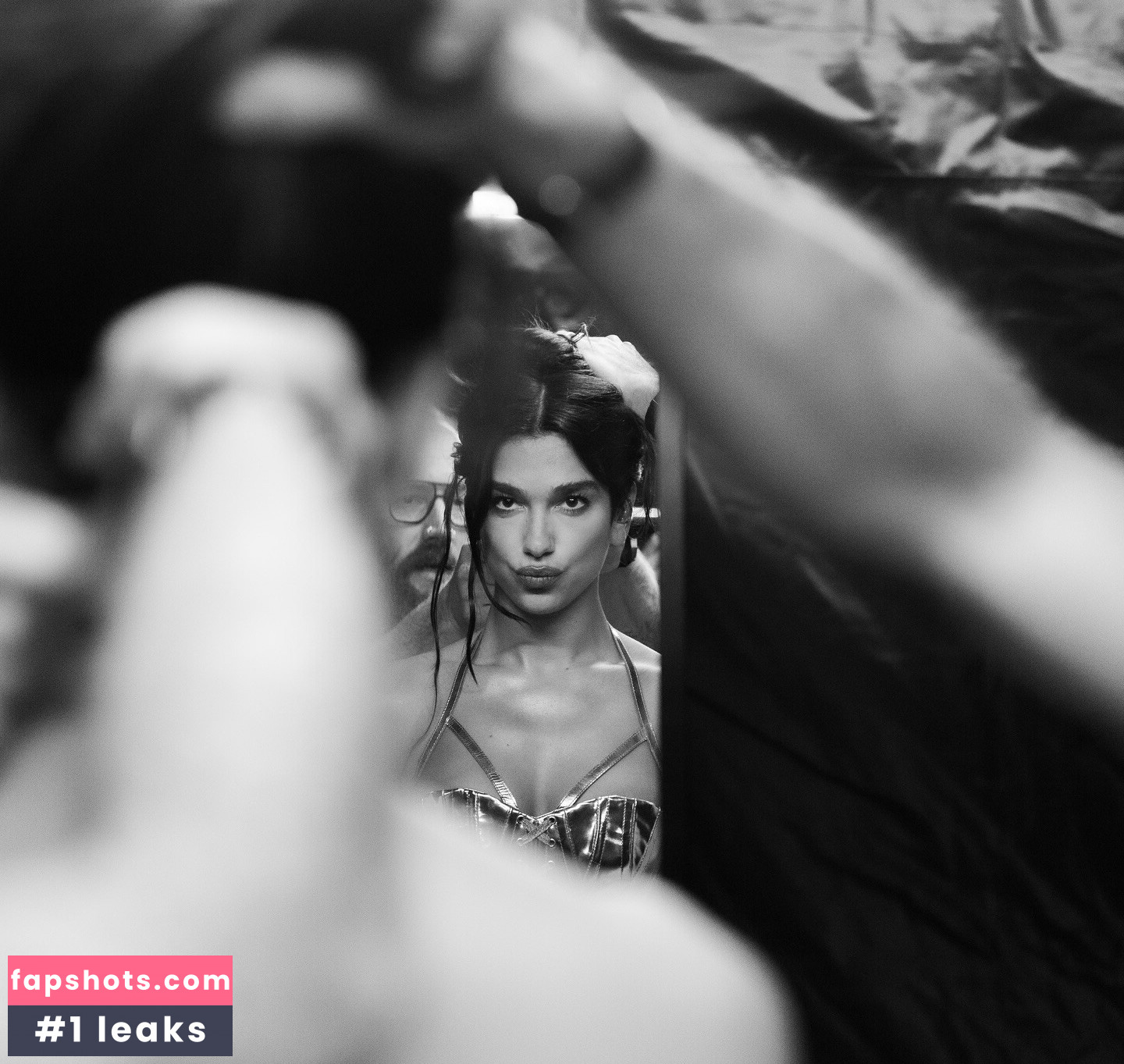 Dua Lipa gallery photo #183