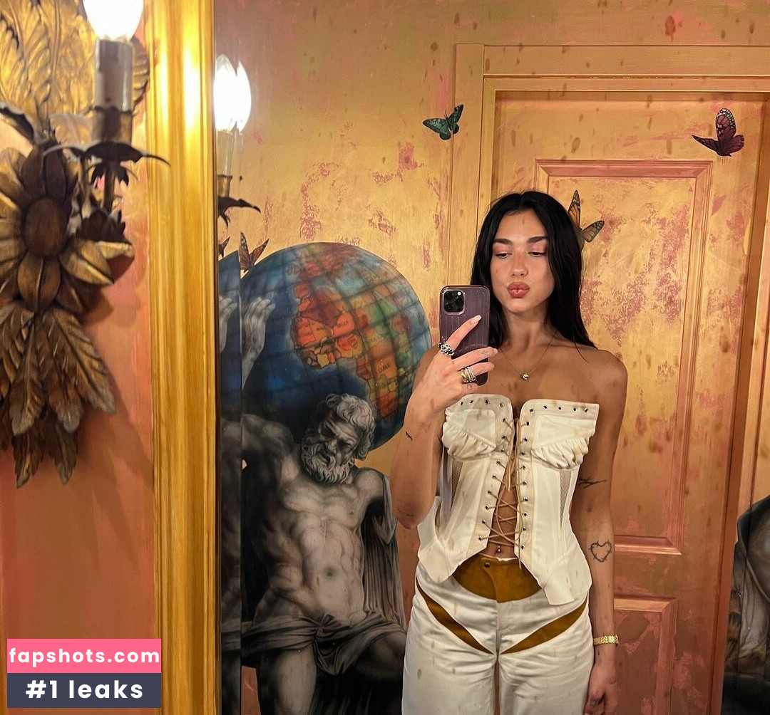 Dua Lipa gallery photo #2082