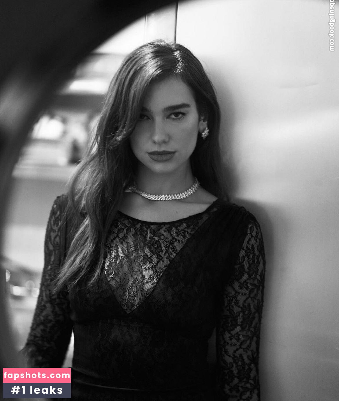 Dua Lipa gallery photo #2156