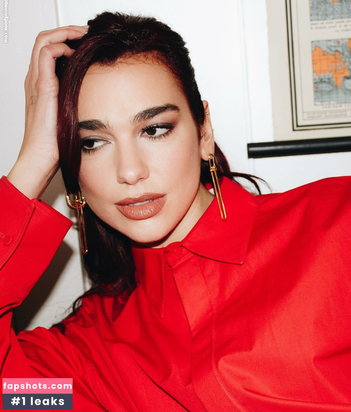 Dua Lipa gallery photo #2161