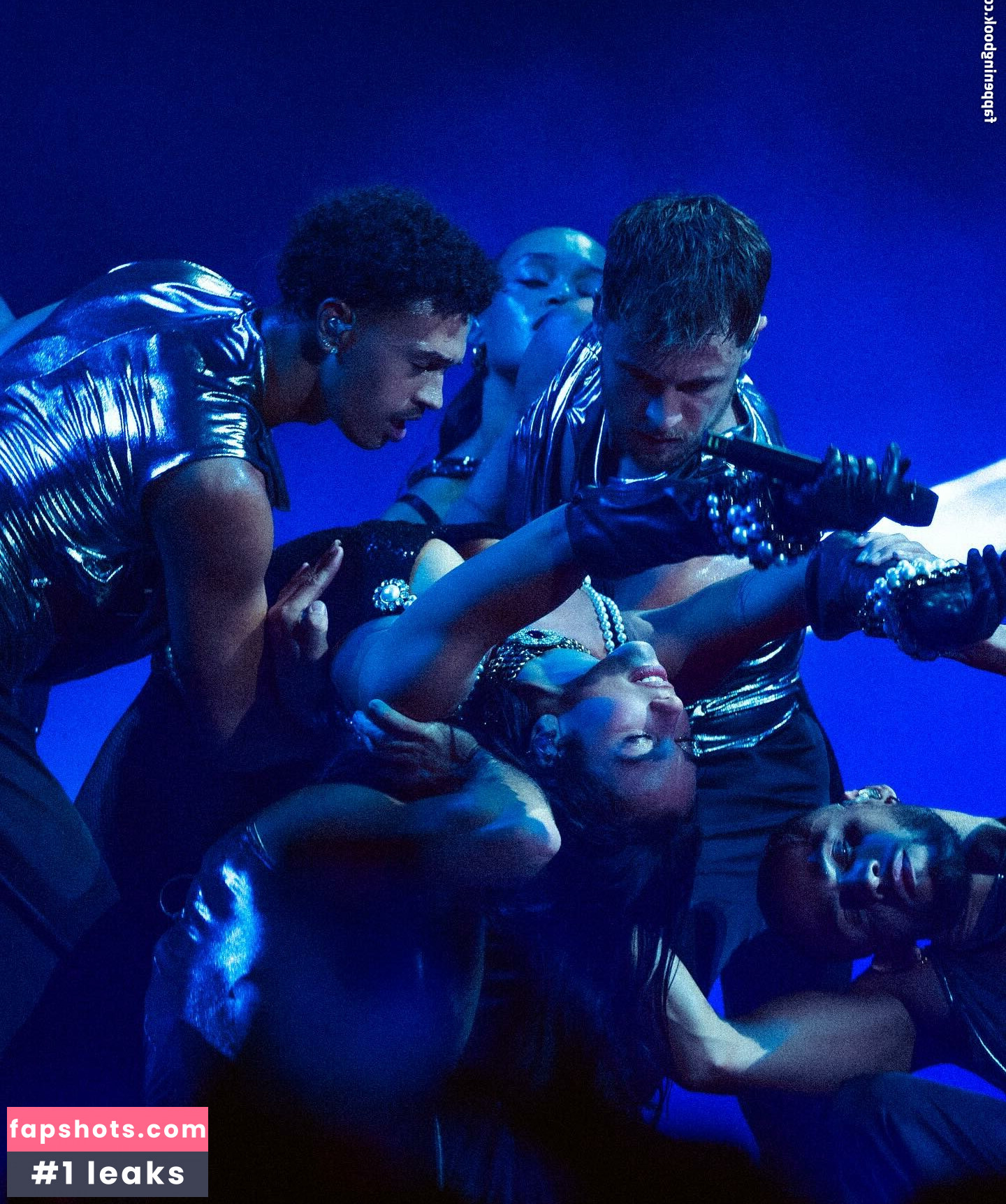 Dua Lipa gallery photo #218