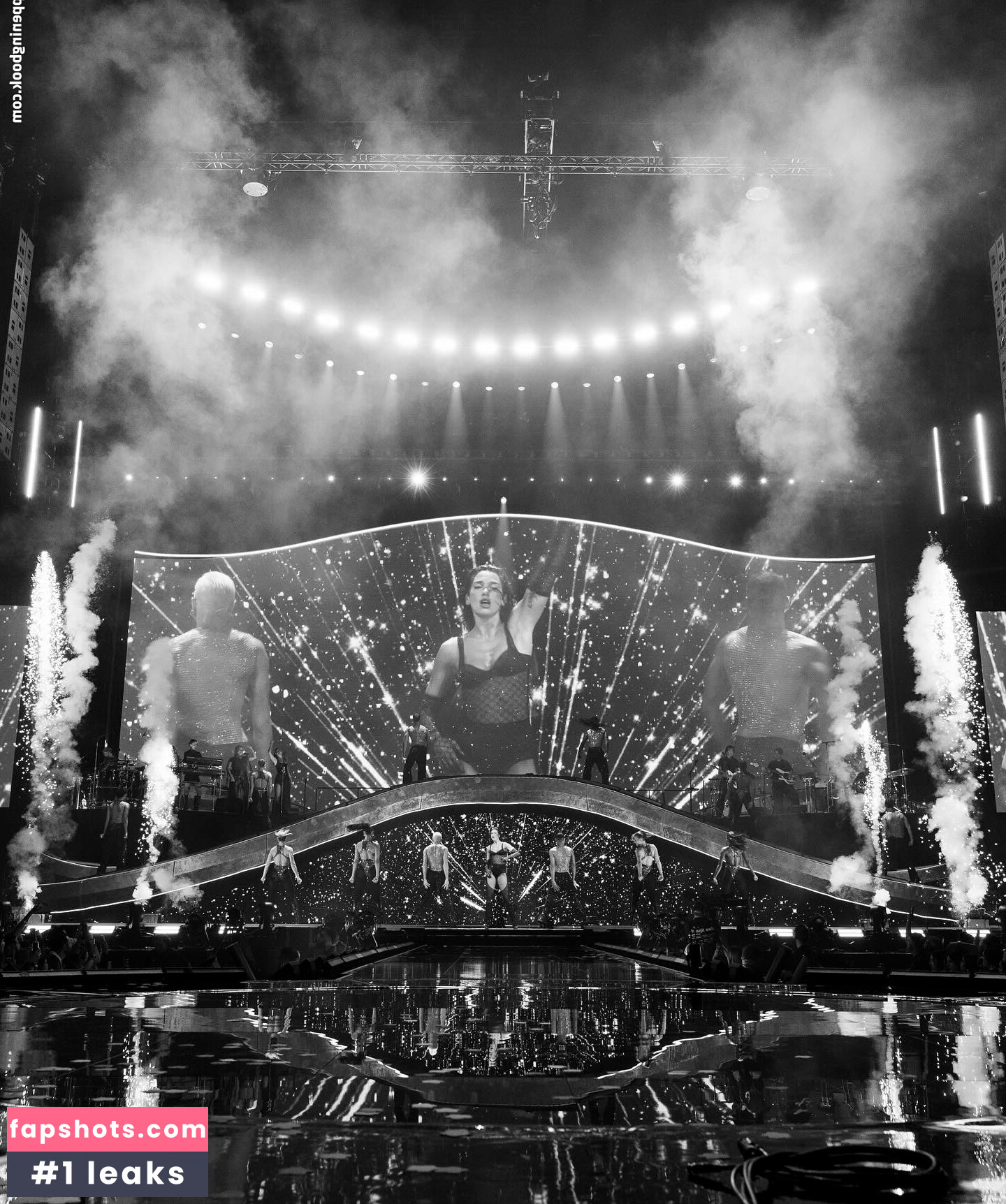 Dua Lipa gallery photo #219