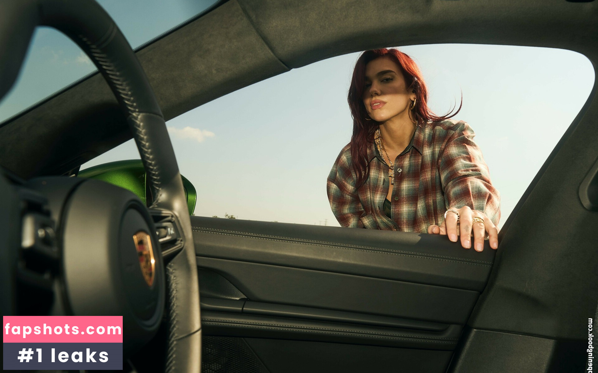 Dua Lipa gallery photo #2221