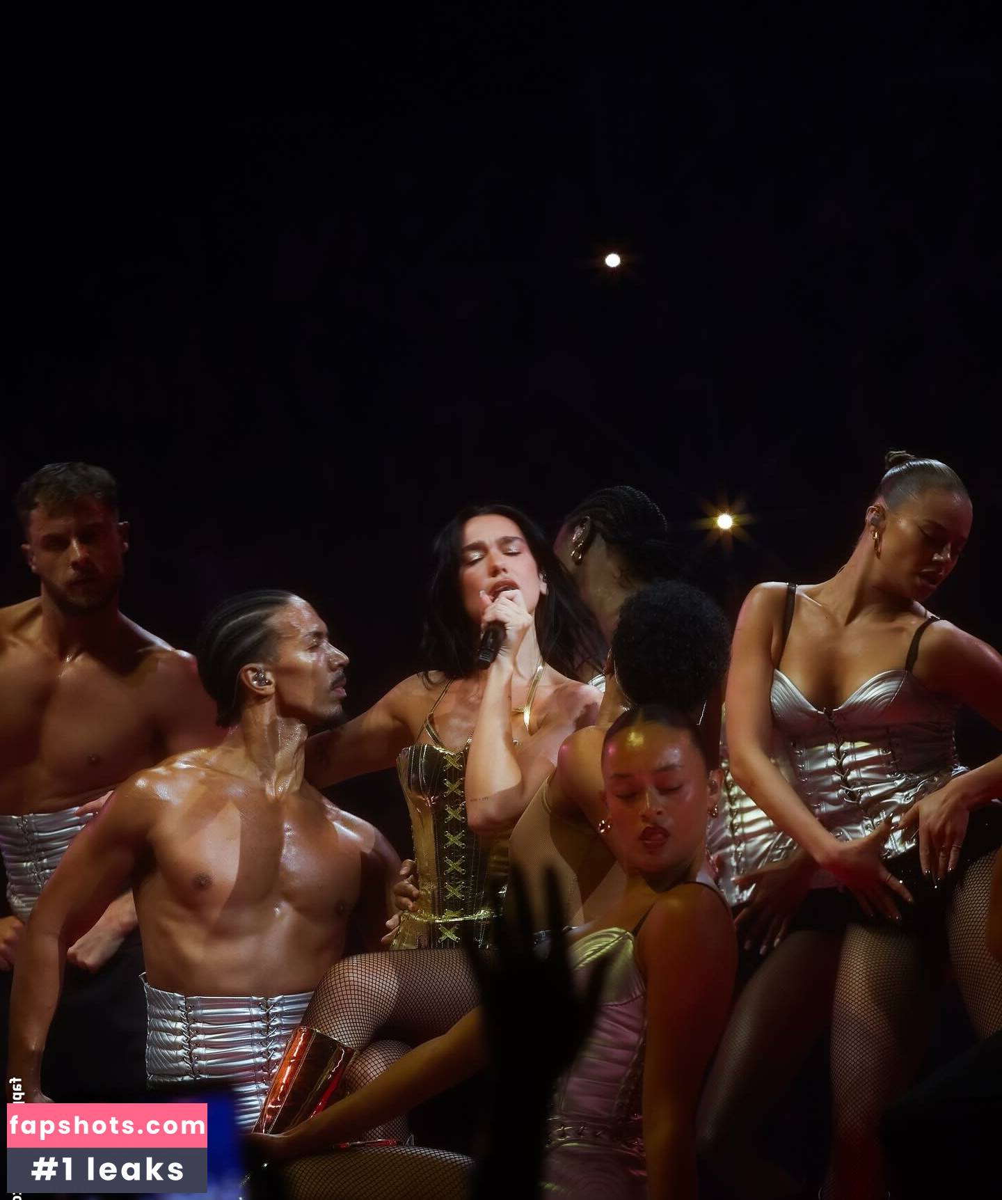 Dua Lipa gallery photo #225