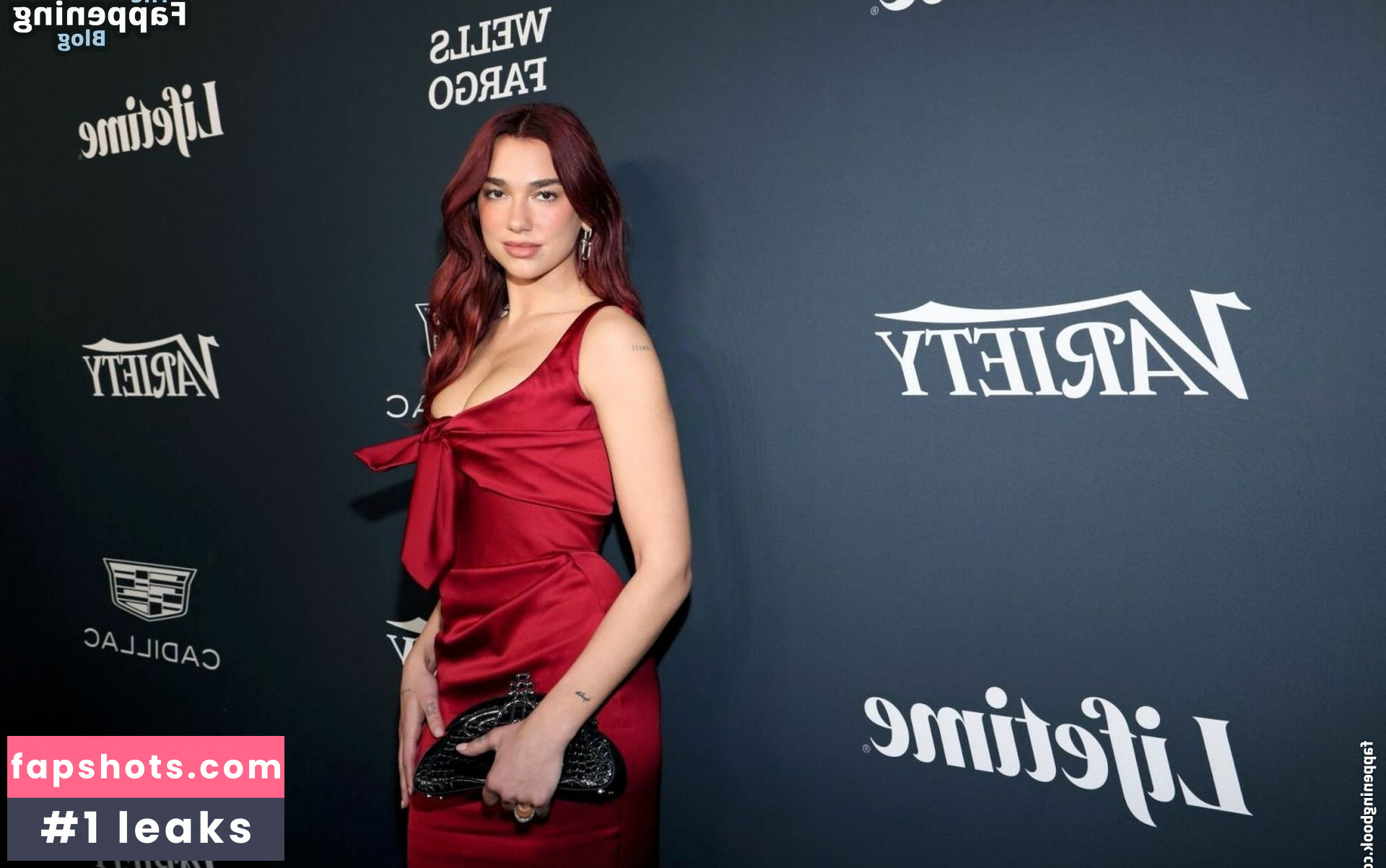 Dua Lipa gallery photo #2326