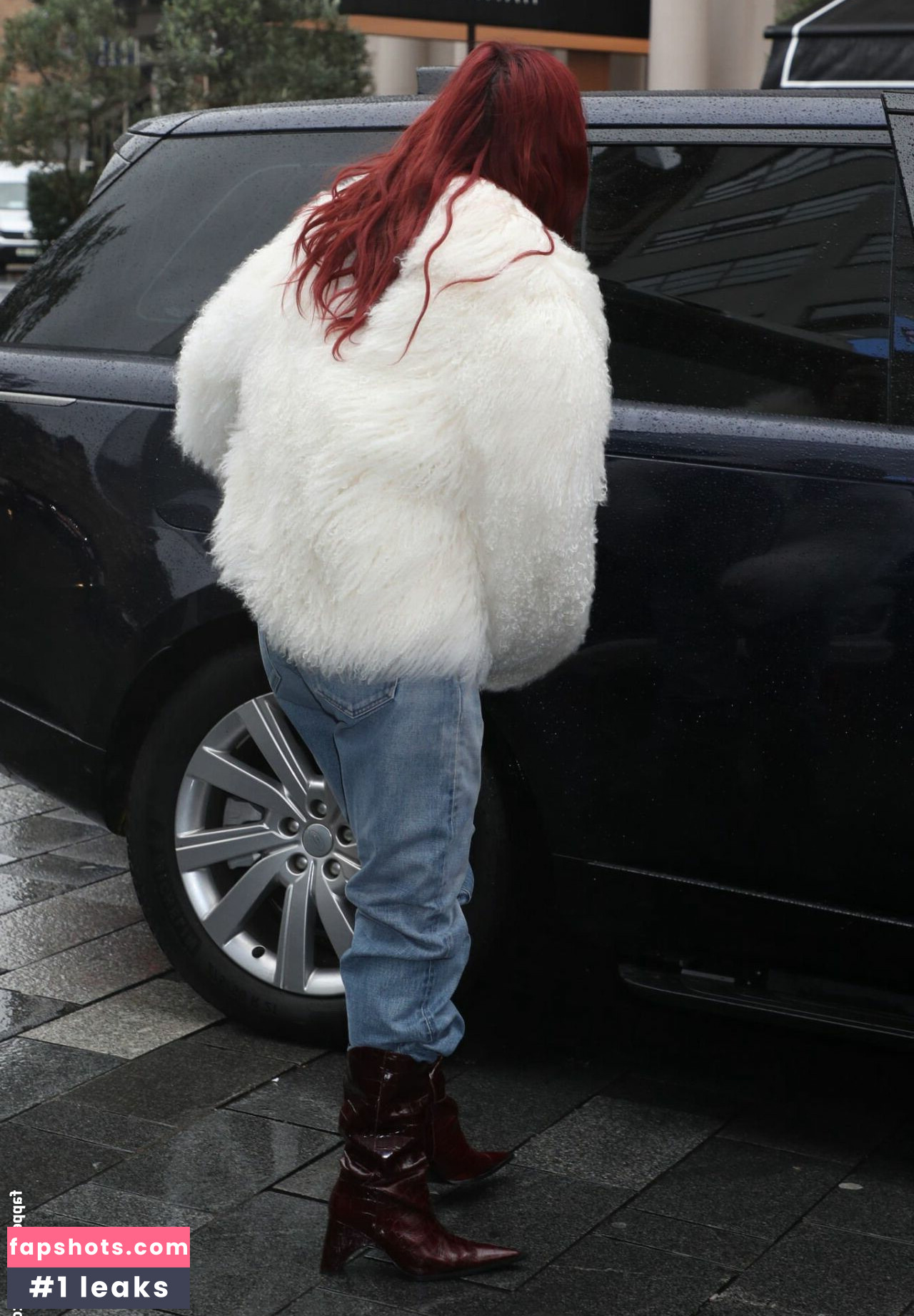 Dua Lipa gallery photo #2375