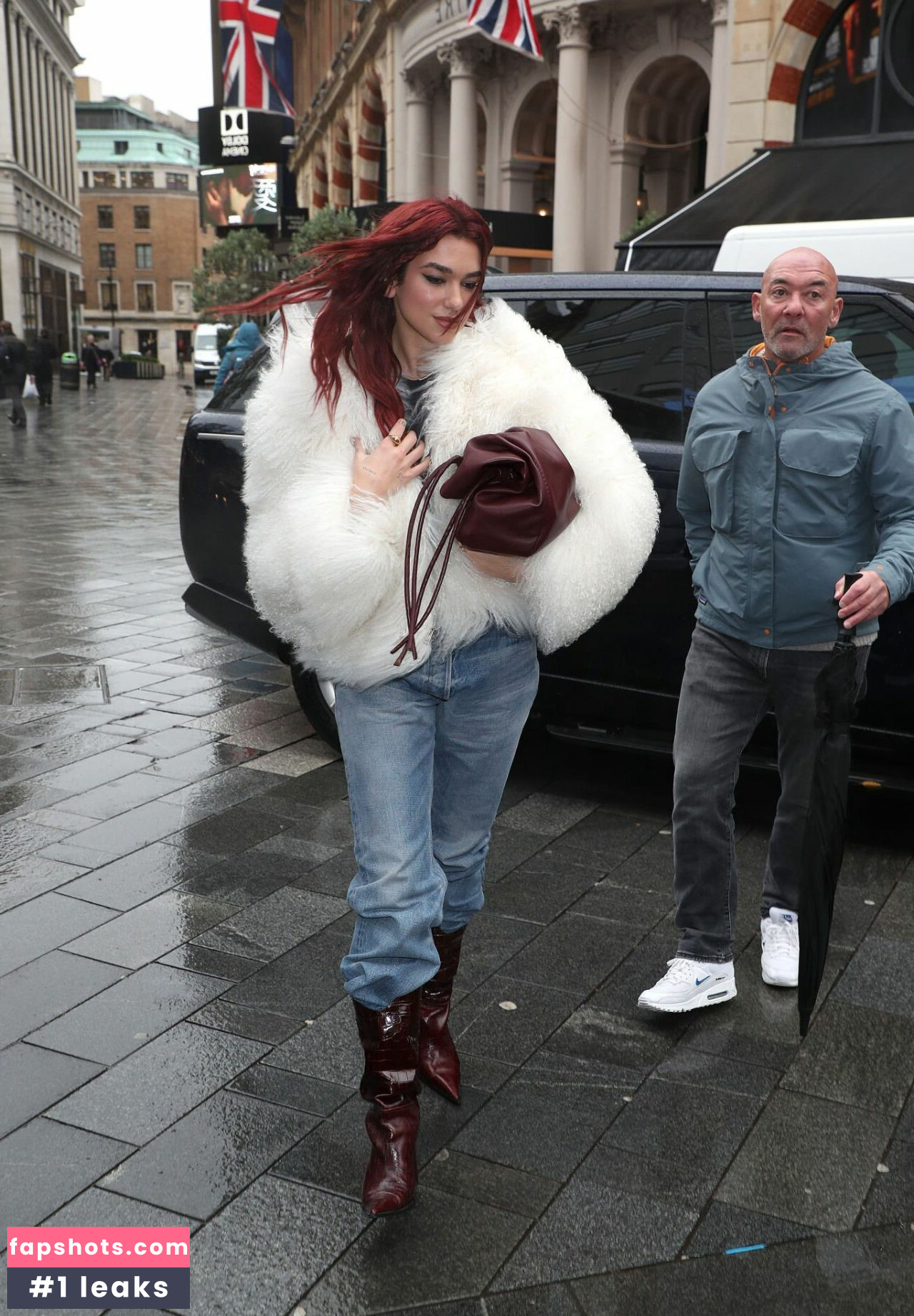 Dua Lipa gallery photo #2376