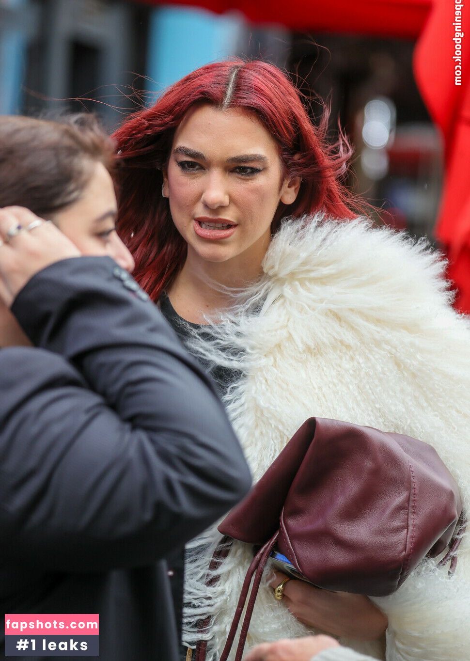 Dua Lipa gallery photo #2379