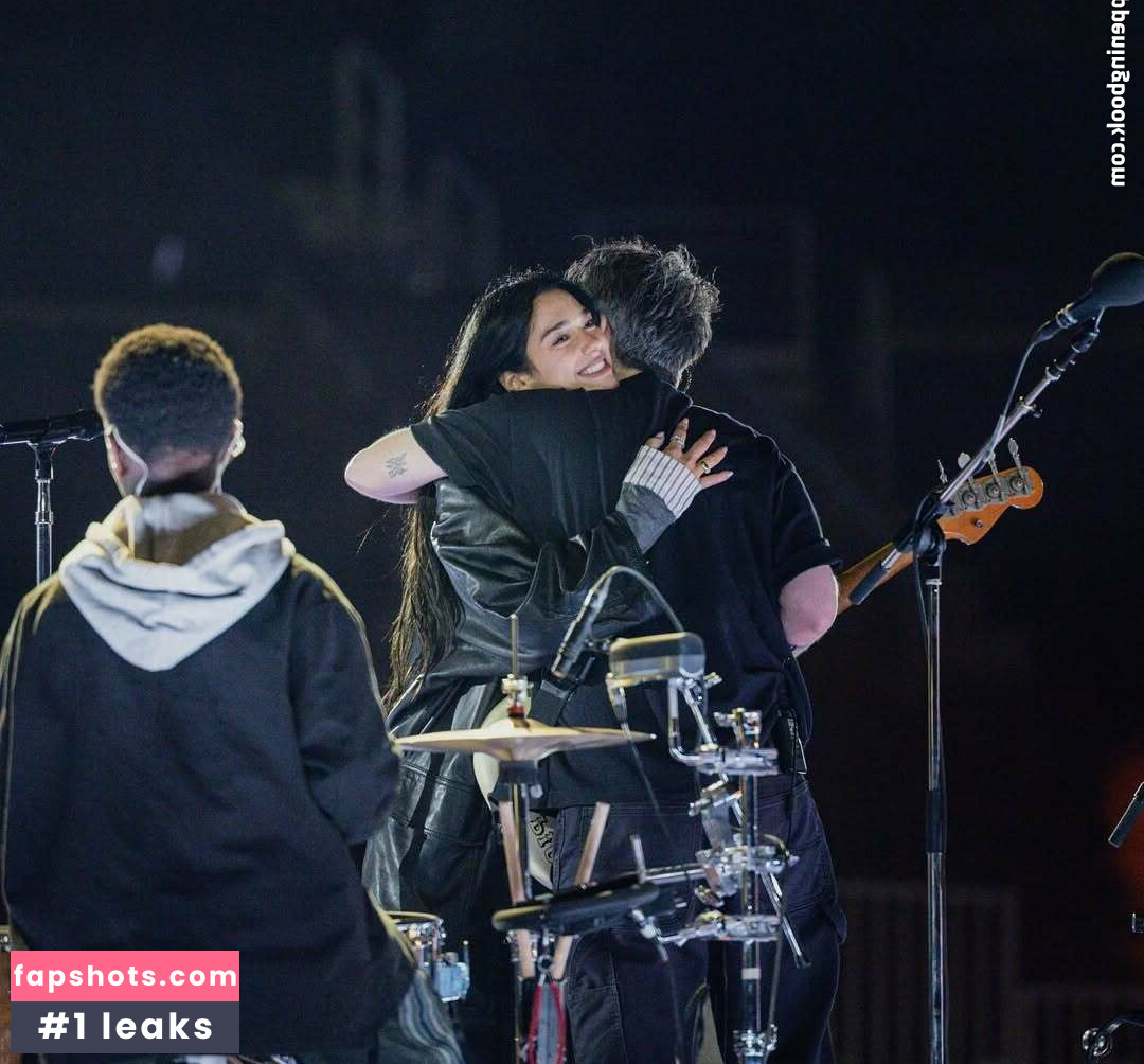 Dua Lipa gallery photo #239