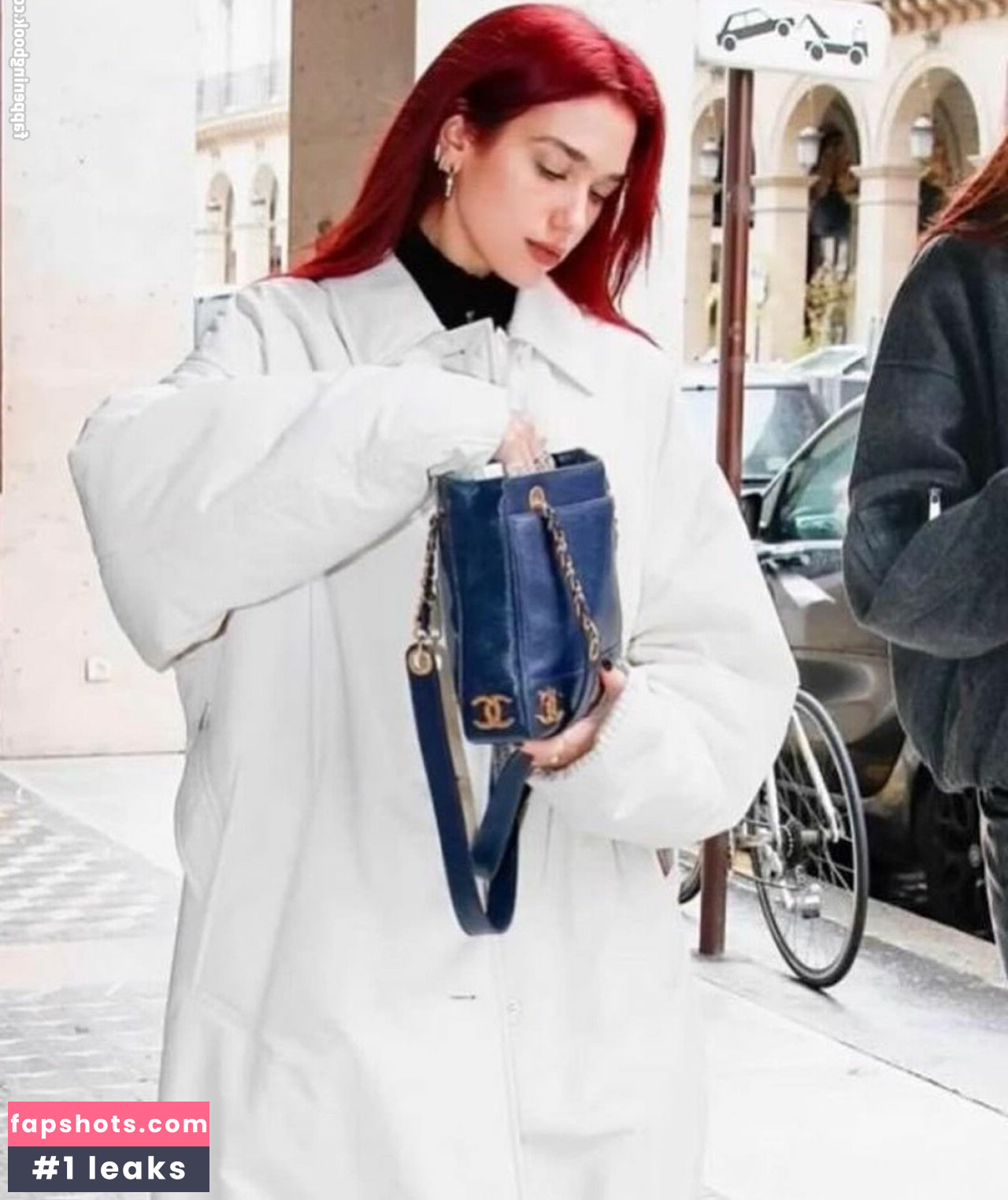 Dua Lipa gallery photo #2412