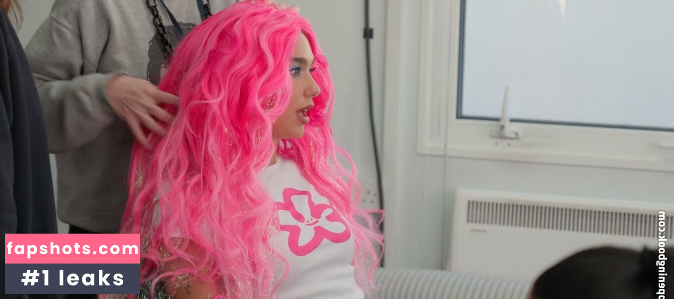 Dua Lipa gallery photo #2426