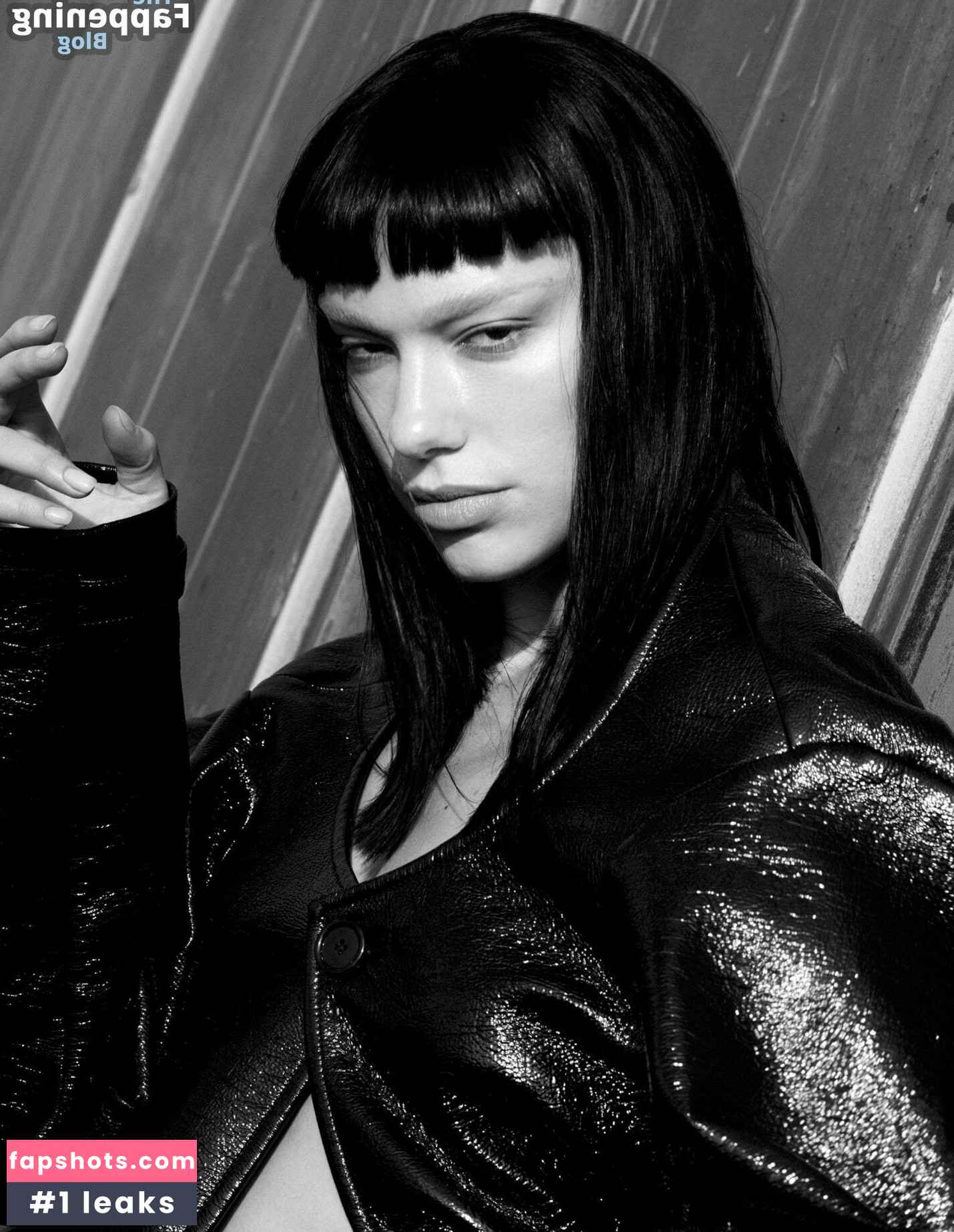 Dua Lipa gallery photo #2510