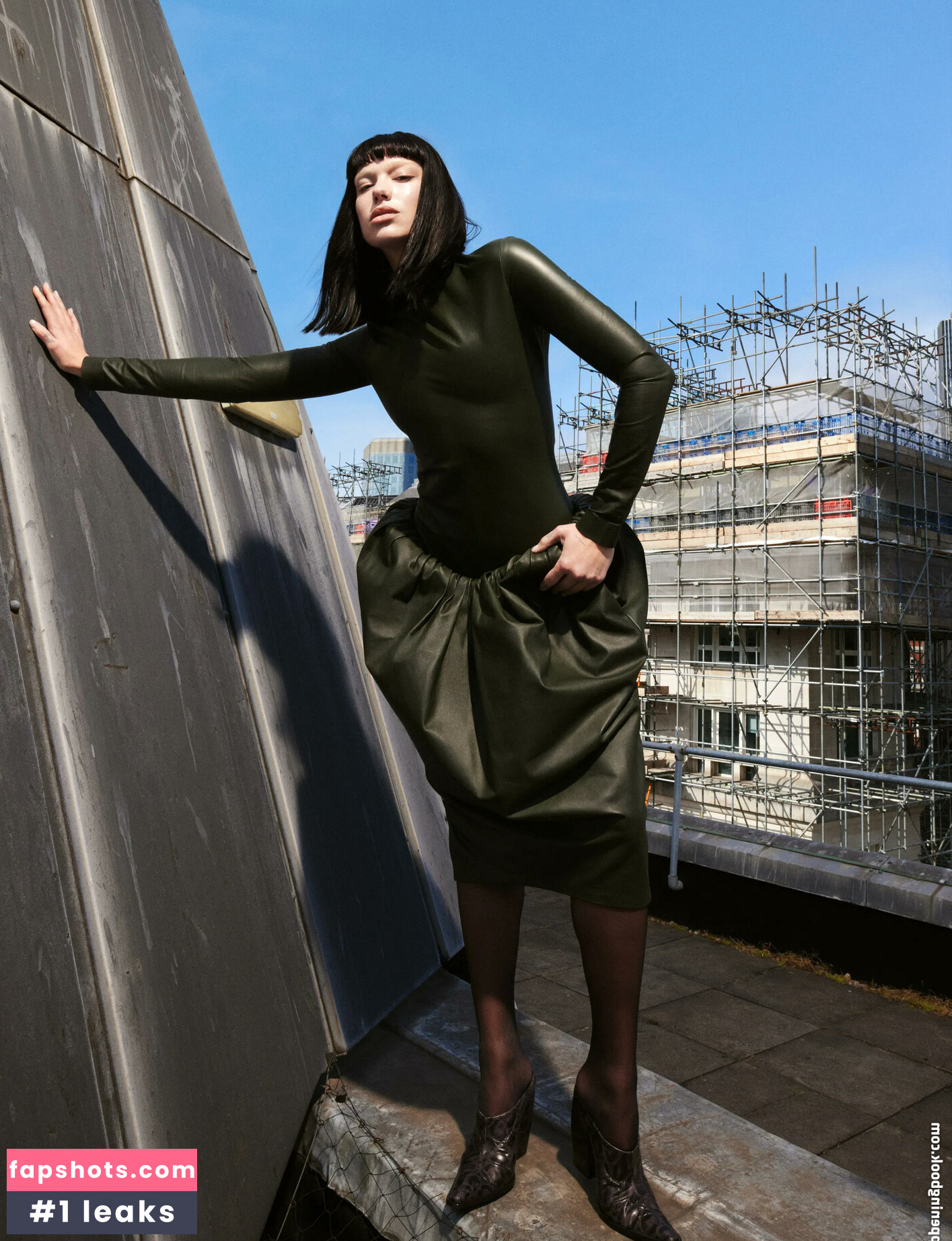 Dua Lipa gallery photo #2521