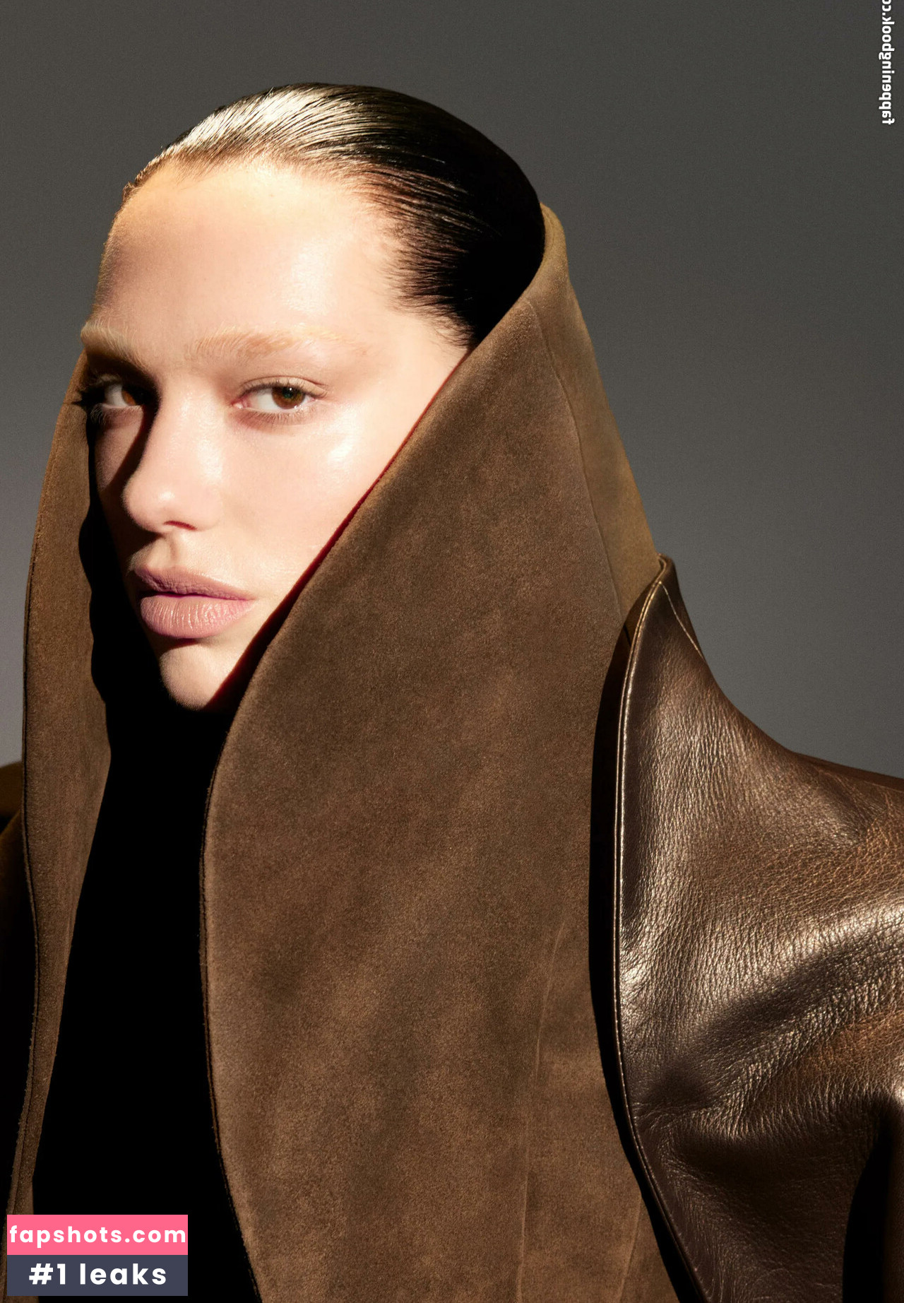 Dua Lipa gallery photo #2525