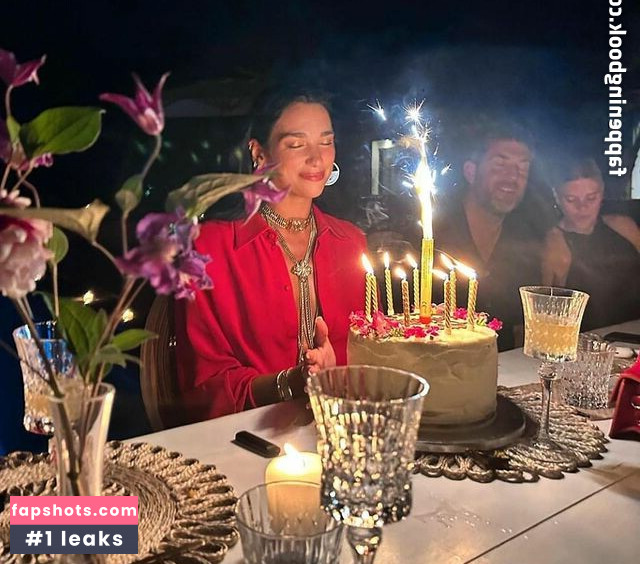 Dua Lipa gallery photo #2532