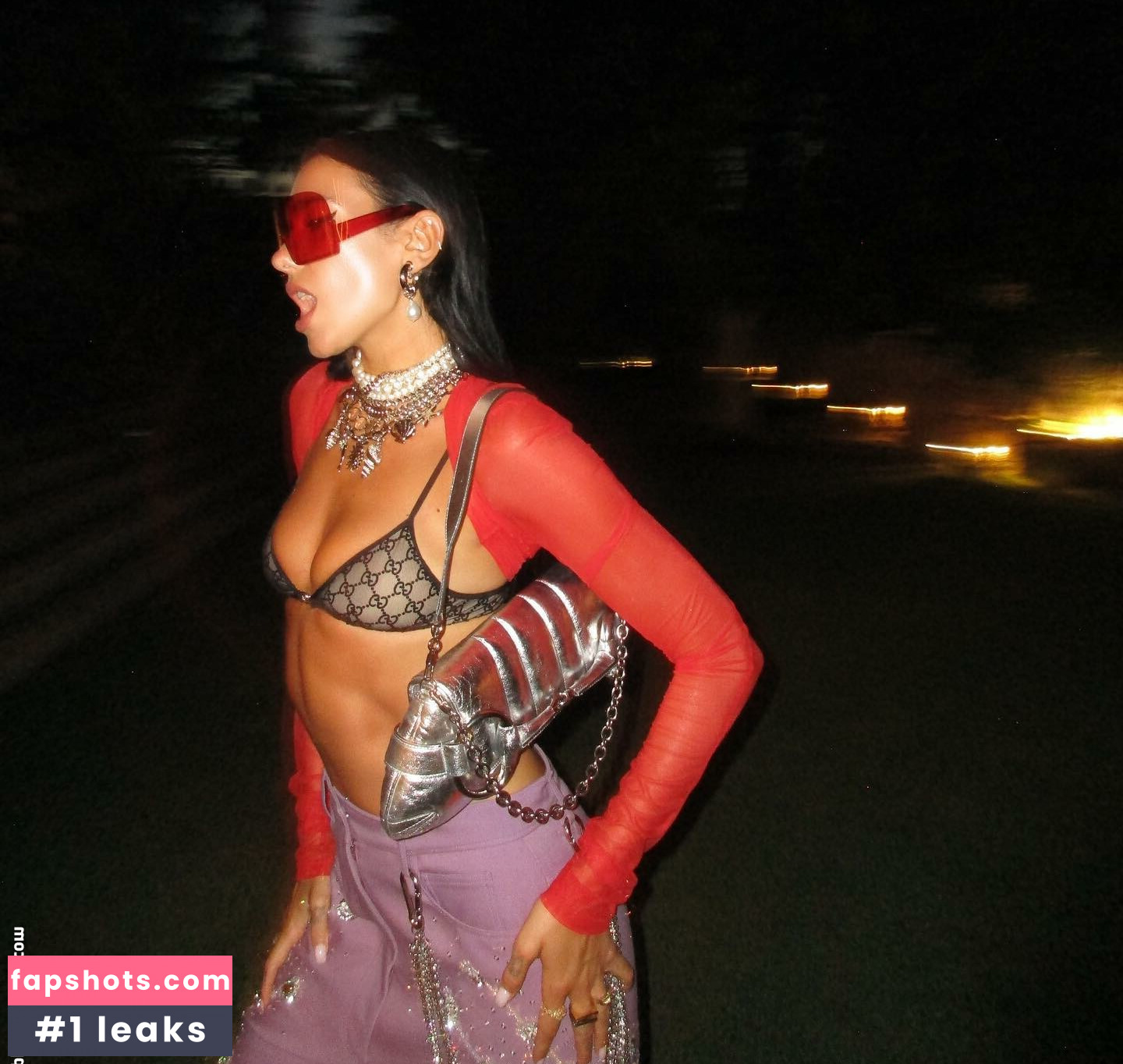 Dua Lipa gallery photo #2560