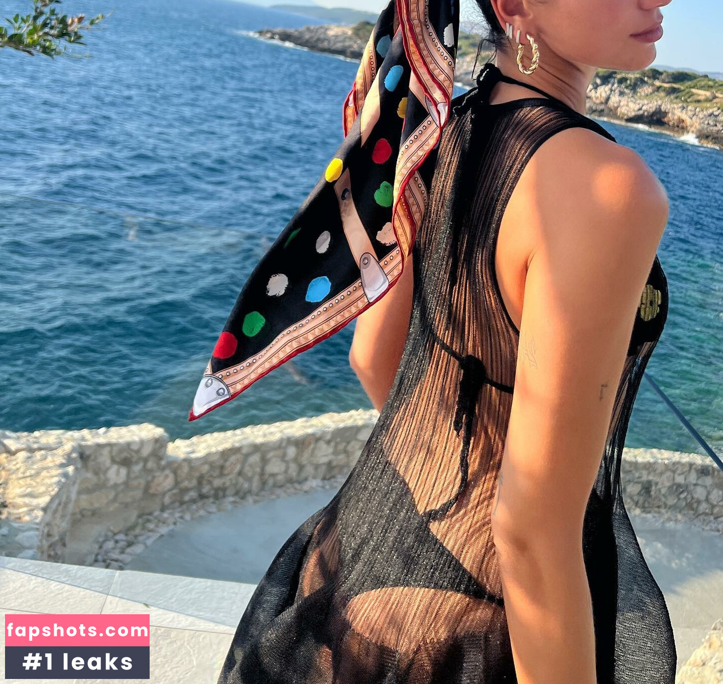 Dua Lipa gallery photo #2567