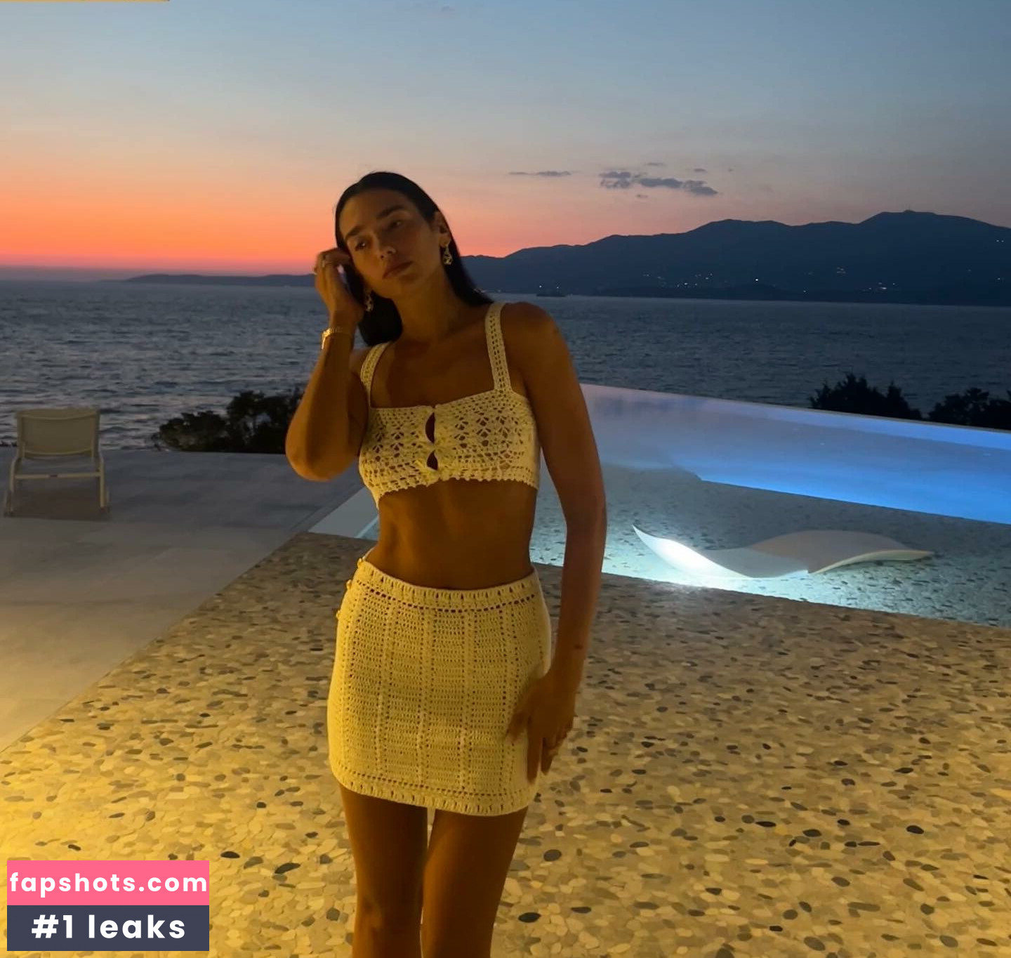 Dua Lipa gallery photo #2569