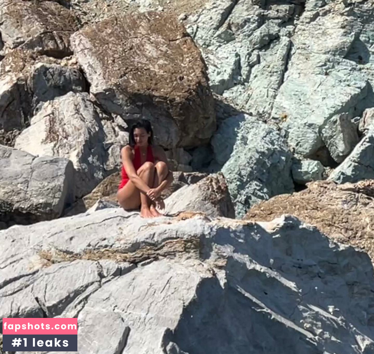 Dua Lipa gallery photo #2583