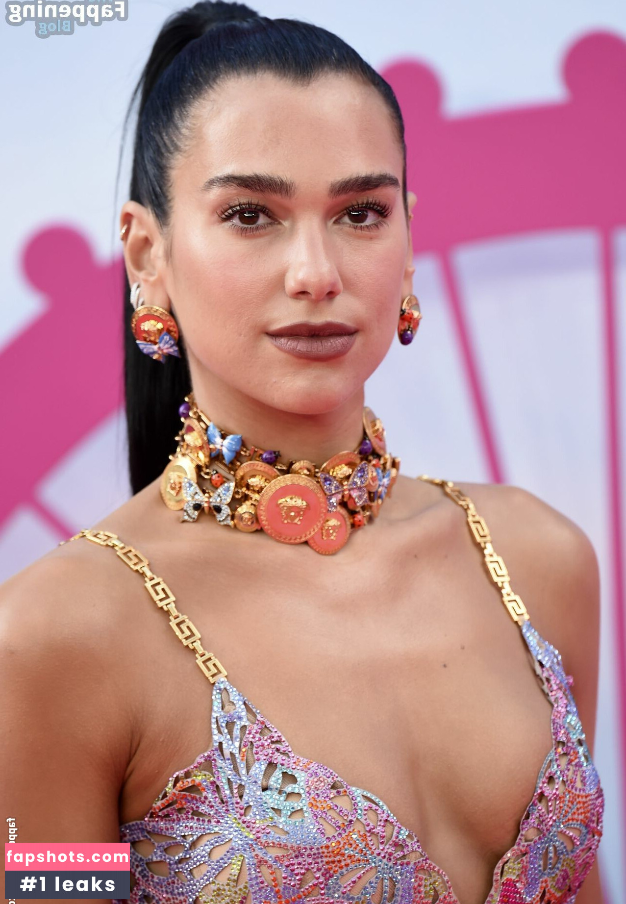 Dua Lipa gallery photo #2688