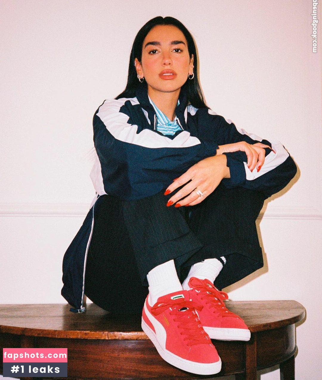 Dua Lipa gallery photo #2779