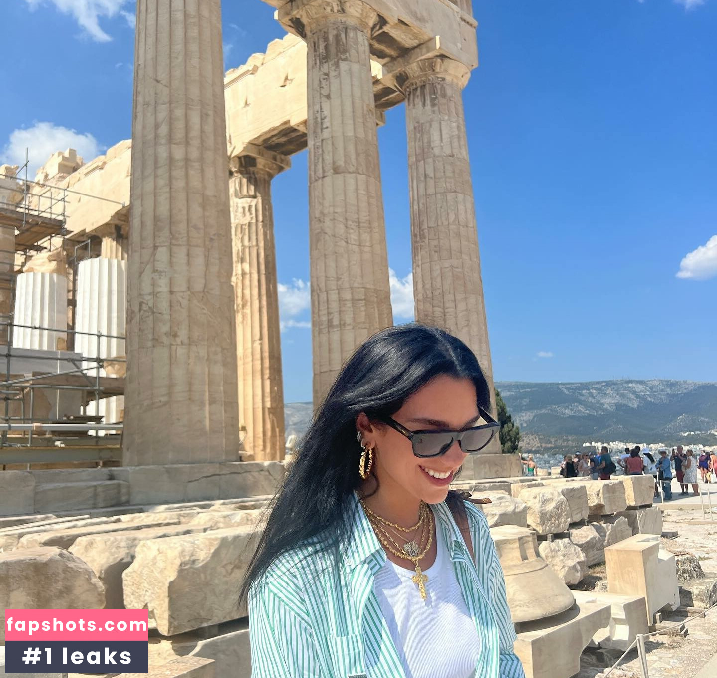 Dua Lipa gallery photo #2951