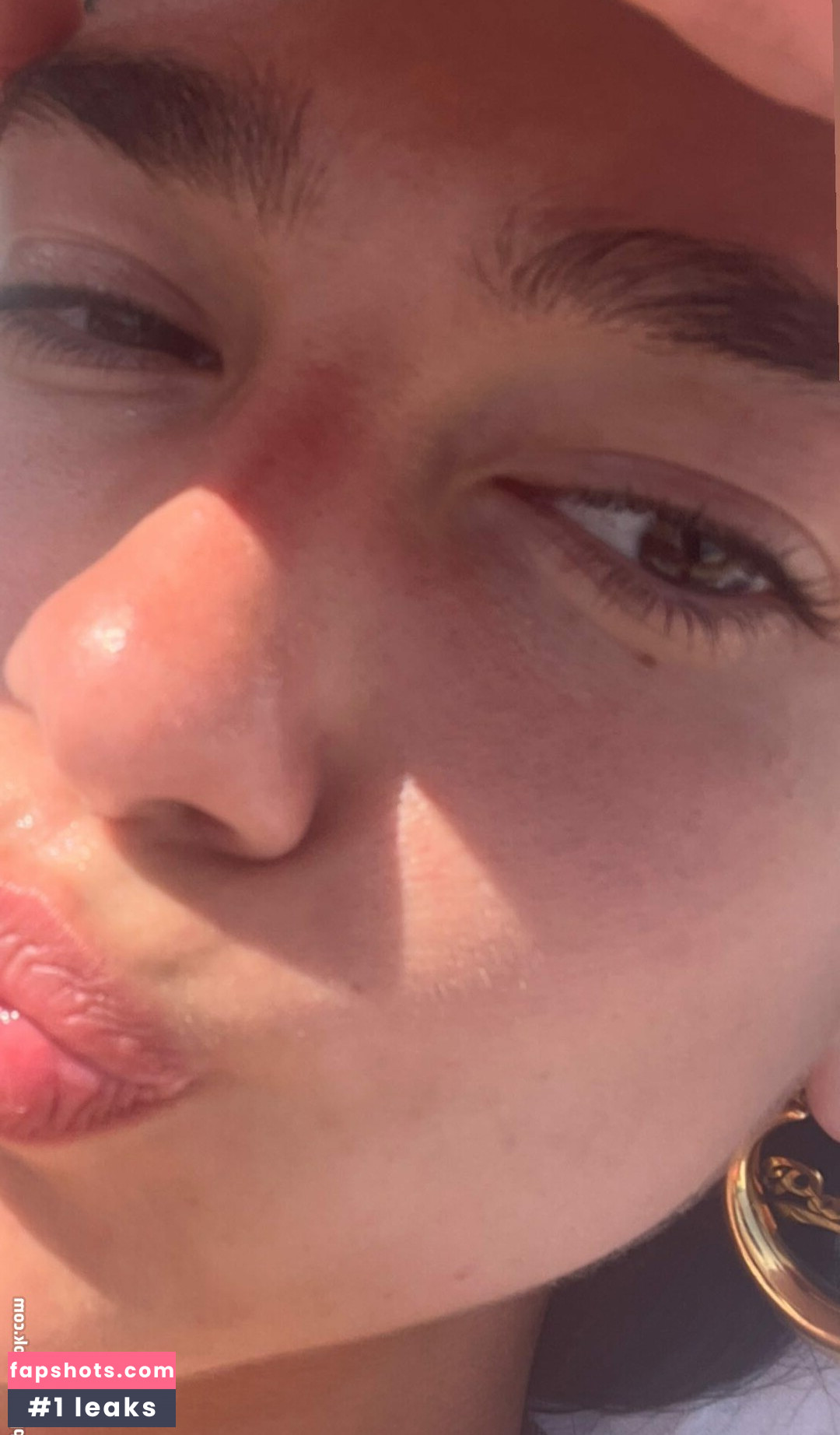 Dua Lipa gallery photo #2990