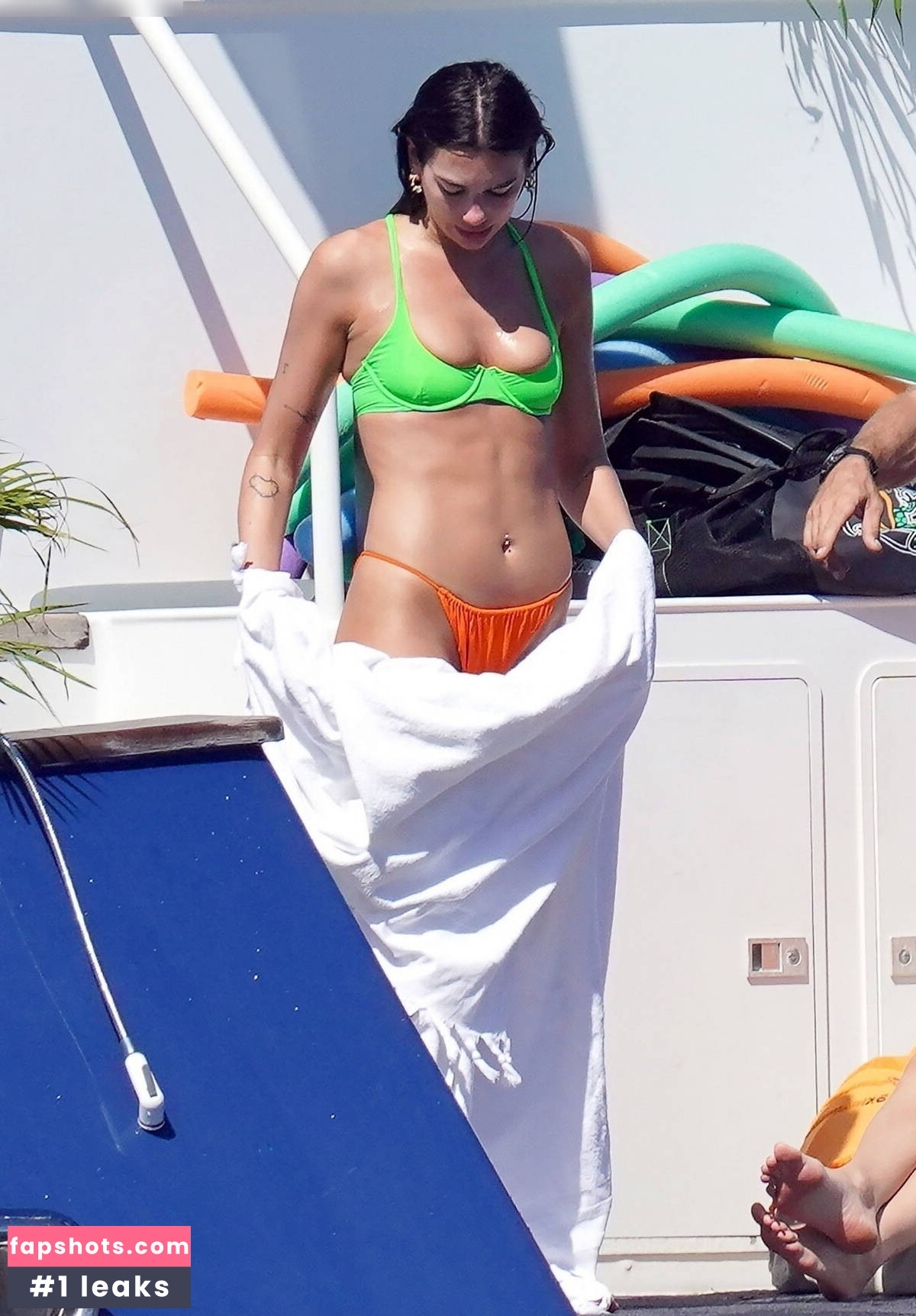 Dua Lipa gallery photo #304