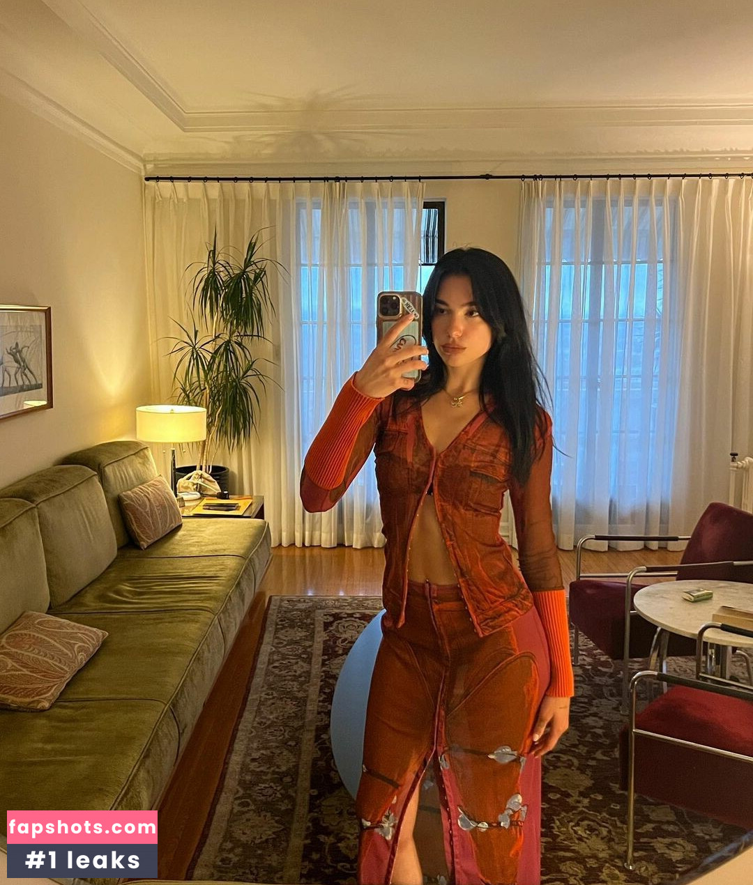 Dua Lipa gallery photo #3059