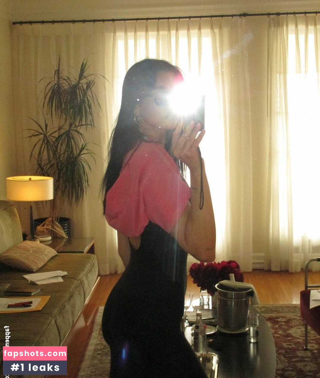 Dua Lipa gallery photo #3064