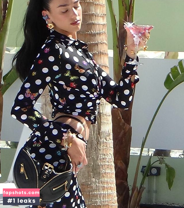 Dua Lipa gallery photo #3081