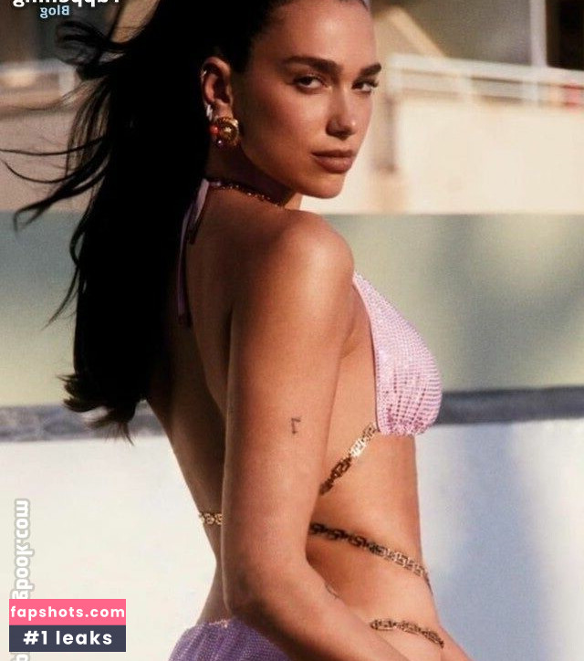 Dua Lipa gallery photo #3110