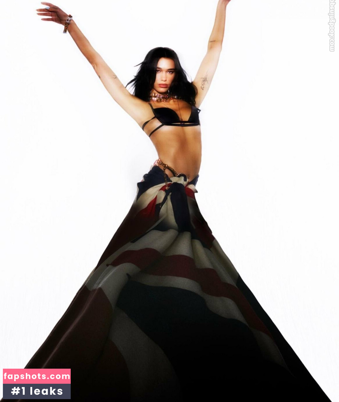 Dua Lipa gallery photo #3124